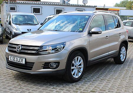 VW Tiguan Volkswagen *2.HAND*EURO5*NAVI*LEDER*PANORAMA*SCHIEBE