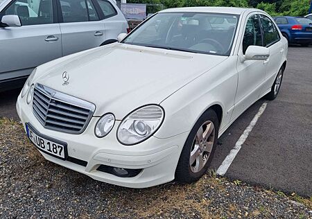 Mercedes-Benz E 280 CDI 4Matic Automatik Classic DPF