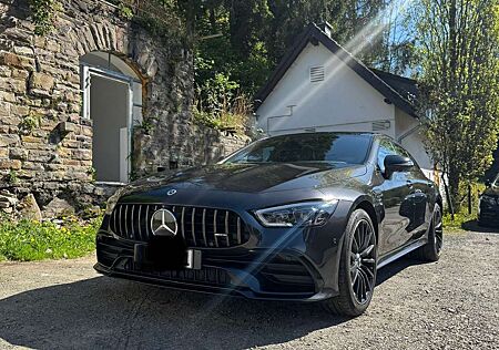 Mercedes-Benz AMG GT 53 4Matic+ Coupe 4D Speedshift TCT 9G
