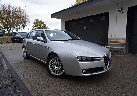 Alfa Romeo Andere gebraucht kaufen Alfa Romeo Sportwagon 1.9 JTS 16V Distinctive KLIMA+NAVI+ALU+PDC+6-Gang