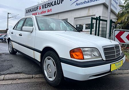 Mercedes-Benz C 180 ELEGANCE