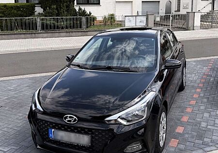 Hyundai i20 blue 1.0 T-GDI Style