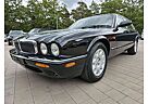 Jaguar XJ 8