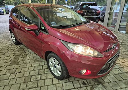 Ford Fiesta Trend *TÜV NEU : 8fach Aluräder*