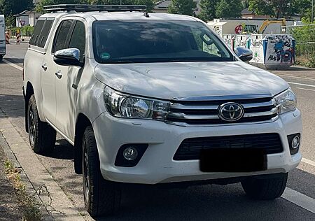 Toyota Hilux D-4D 4x4 Double Cab Comfort