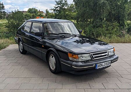 Saab 900 S