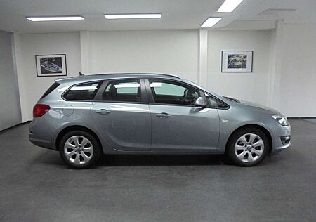 Opel Astra 1.6 Turbo Active Automatik 50.000 km PDC