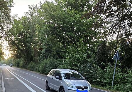 Toyota Yaris 1.3 VVT-i Executive