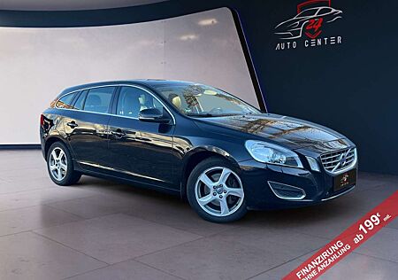 Volvo V60 Kombi Summum/Automatik/Navi/PDC