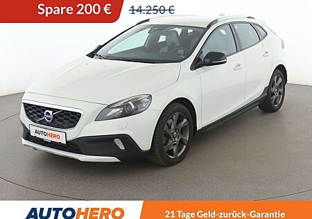 Volvo V40 CC V40 Cross Country 2.0 D3 Summum Aut.*TEMPO*CAM*SHZ*PDC*