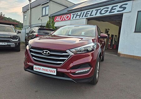 Hyundai Tucson 1,6 ltr. blue 2WD 1.Hand