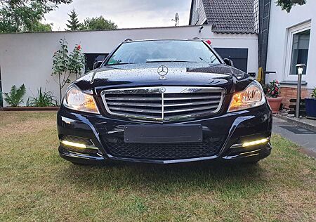 Mercedes-Benz C 180 T (BlueEFFICIENCY) Elegance