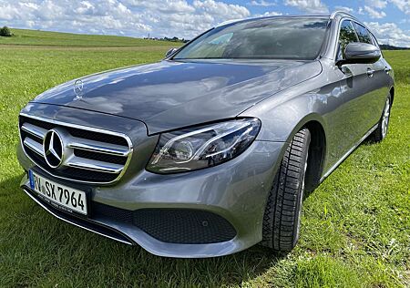 Mercedes-Benz E 220 d T 9G-TRONIC Avantgarde