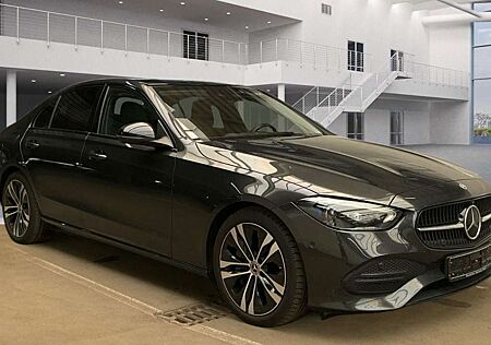 Mercedes-Benz C 300 d Lim Avantgarde LED AHK Panoramadach Night
