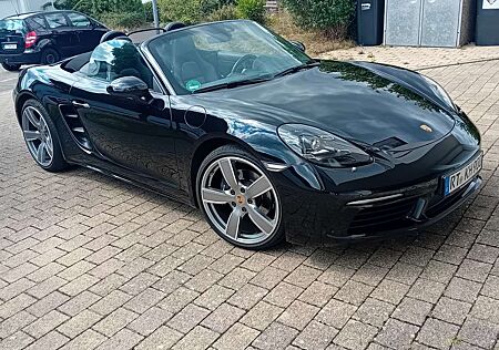 Porsche 718 Cayman 718