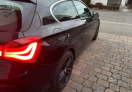 BMW 120d 120 1er Diesel (3-Türer) M Sport, 8x Alu, LED, Business-Paket