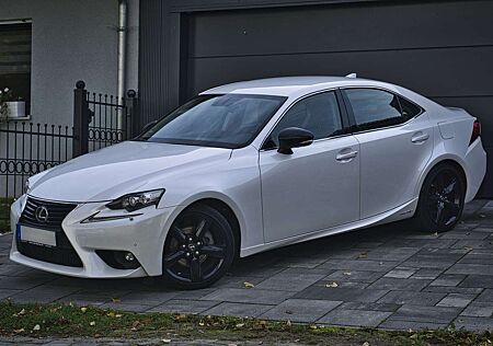 Lexus IS 300 IS 300h Executive Line