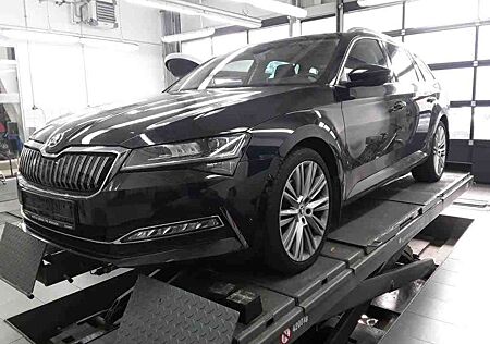 Skoda Superb iV 1.4 TSI DSG STYLE MATRIX PANO AHK LED STDHZG CA