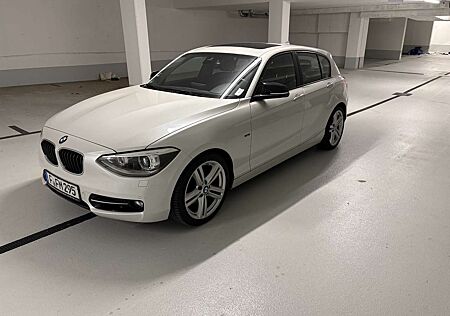 BMW 118 i Sport Line