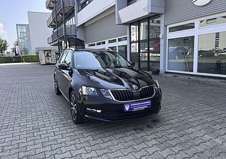 Skoda Octavia Combi Soleil DSG KAMERA+TOTWINKEL+NAVI+SPURASSIST