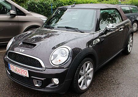 Mini Cooper S Cabrio Highgate/Leder/Nav/EVerd/Xen/Vollausstattung