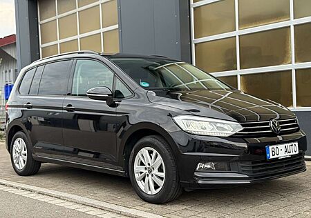 VW Touran Volkswagen TSI PANO 7-Sitzer StandHzg. LED ACC Keyless Family