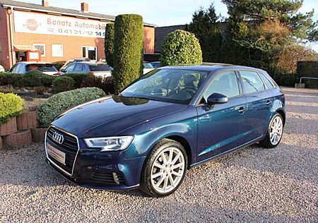 Audi A3 1.5 TFSI Sportback*Xenon.Klimatr.SHZ,Fegen18Zoll *