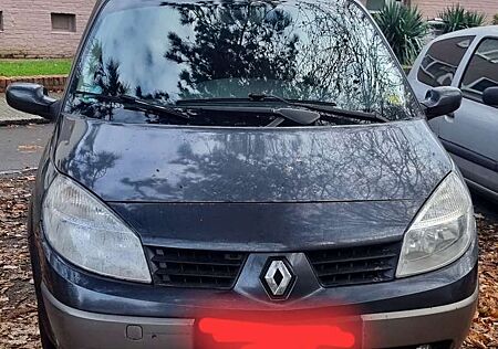 Renault Grand Scenic 1.9 dCi FAP Privilege