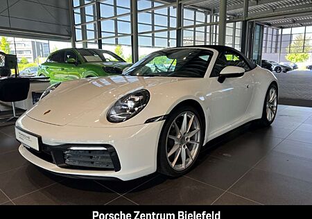 Porsche 992 (911) Carrera Cabriolet
