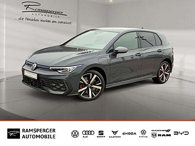 Volkswagen Golf GTE VIII 1.5 TSI DSG GTE ACC Matrix Navi Kamera