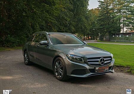 Mercedes-Benz C 180 T CGI 'WenigKM'LED'S-Heft'Navi'