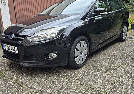 Ford Focus Turnier 1.6 EcoBoost Start-Stopp-System Trend