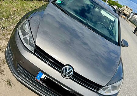 VW Golf Variant Volkswagen 1.6 TDI 4Motion BlueMotion Technology