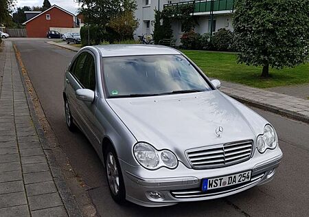 Mercedes-Benz C 180 Kompressor Elegance