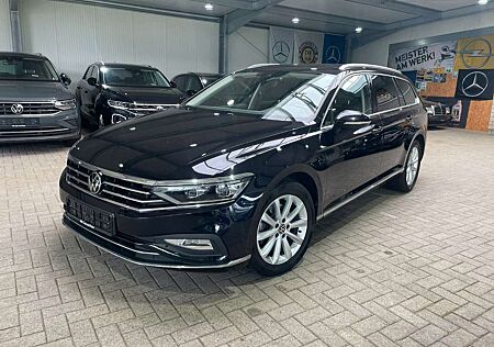 VW Passat Volkswagen Variant 2.0 TDI Elegance AHK IQ-LED ACC