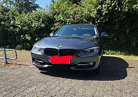 BMW 330d 330 Touring xDrive Aut. Sport Line