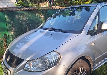 Suzuki SX4 1.6 VVT Automatik 4x2 Comfort