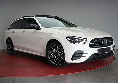 Mercedes-Benz E 300 de 4Matic T 9G-Tronic AMG Leder/Distronic/
