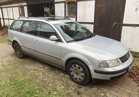 VW Passat Variant Volkswagen 1.9 TDI 4Motion Edition
