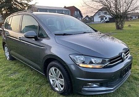 VW Touran Volkswagen Diesel 1.6 TDI Trendline 7 Sitze