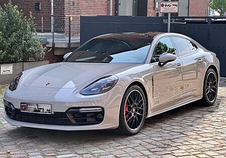 Porsche Panamera GTS InnoDrive Matrix