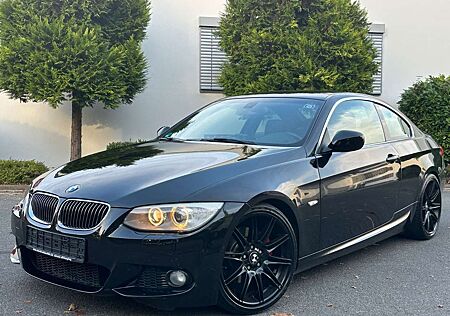 BMW 325 i Coupe*M-SPORTPAKET*XENON*19 Zoll