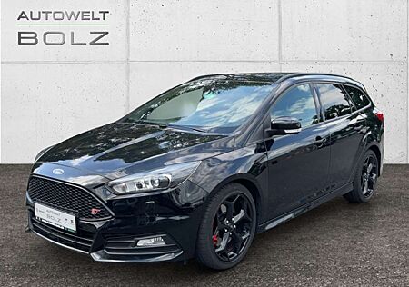 Ford Focus Turnier ST 2.0 EcoBoost Leder Soundsystem Bi-Xenon