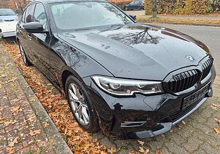 BMW 318 d Lim. M Sport Paket Sport Line Navi LED TOP