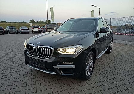 BMW X3 xDrive 20 d xLine Pano+LED+HUD+NAVI+Ambiente