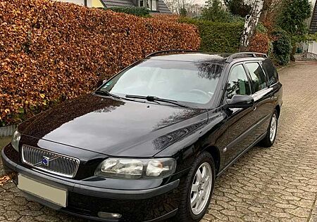 Volvo V70 D5