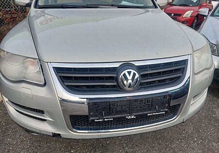 VW Touareg Volkswagen 3.0 V6 TDI DPF Automatik