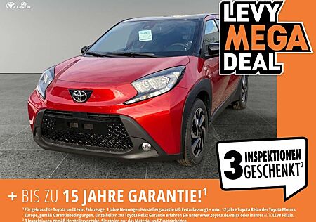 Toyota Aygo 1.0 Teamplayer ACC Fernlichtass. Kam. Navi
