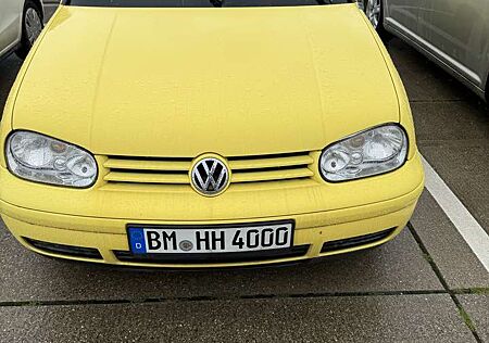 VW Golf Cabriolet Volkswagen Cabrio 2.0 Colour Concept