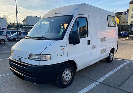 Fiat Ducato 2.8 i.d.TD Wohnmobil Selbstausbau